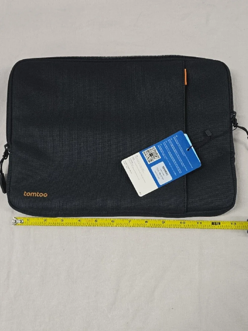 Tomtoc black laptop